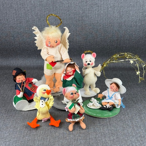 Annalee Dolls Vintage Christmas Lot of 7 Holiday Elf Angel Mouse and others - Picture 1 of 16